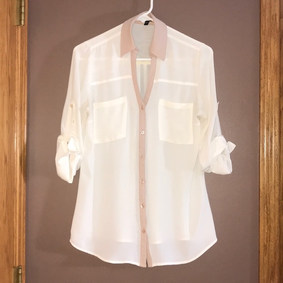 Express Tops - EXPRESS Neutral BUTTON DOWN BLOUSE S